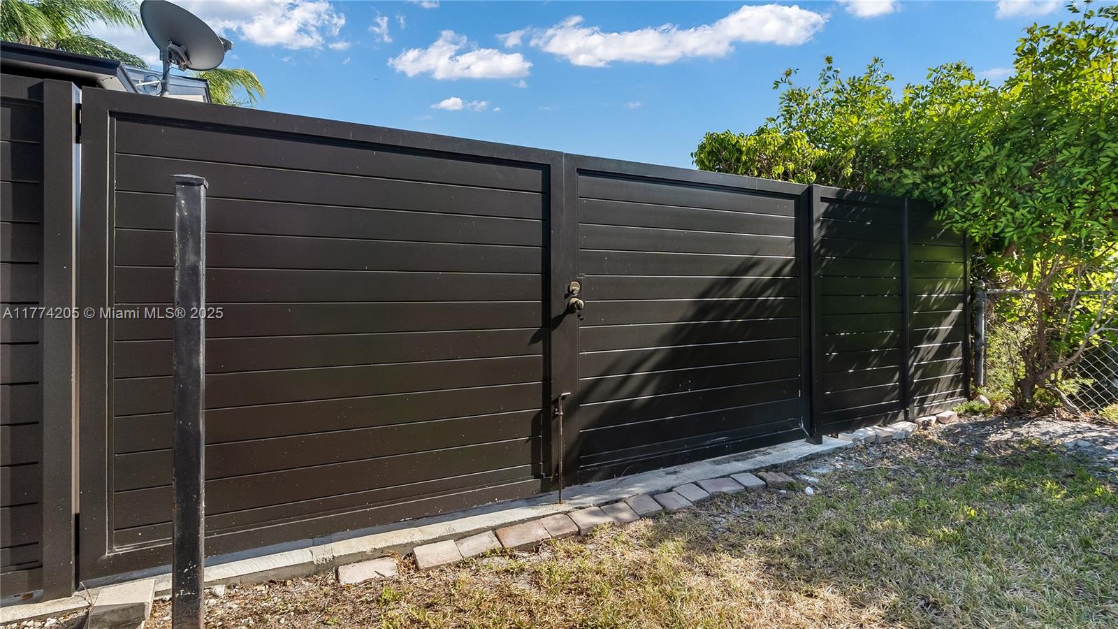 7501 SW 174th St Palmetto Bay, FL 33157