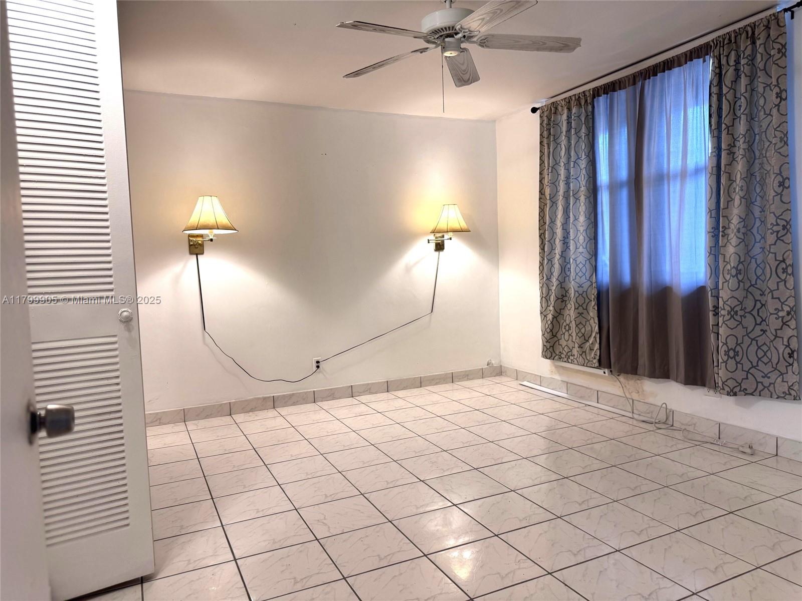 1936 S Ocean Dr #8D,Hallandale Beach, FL 33009