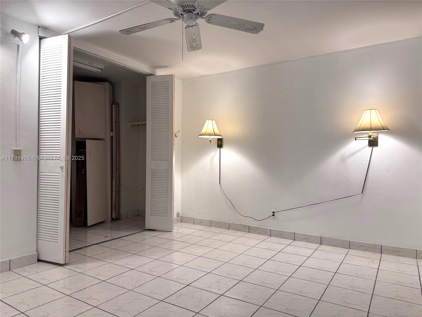 1936 S Ocean Dr #8D,Hallandale Beach, FL 33009