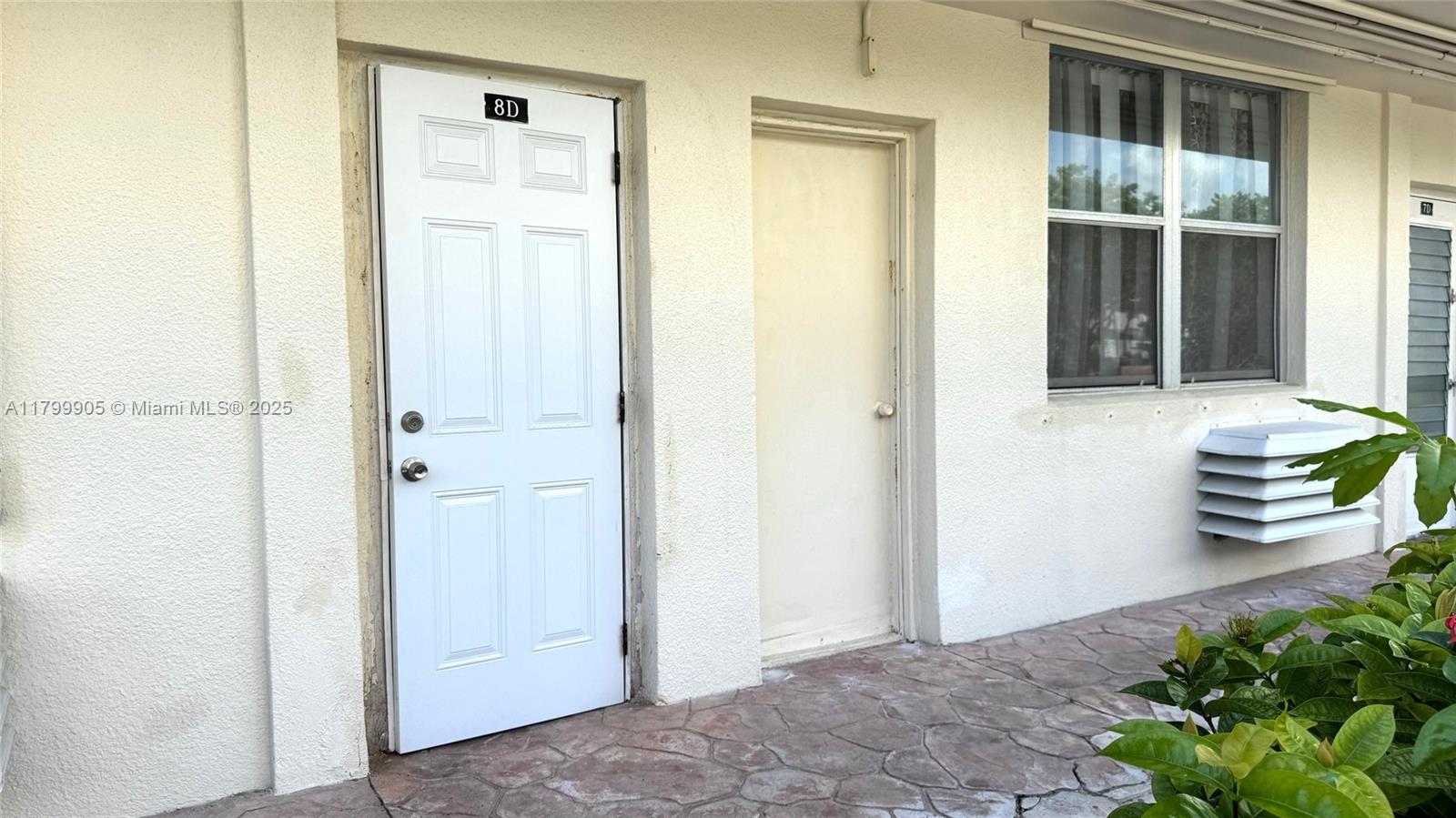 1936 S Ocean Dr #8D,Hallandale Beach, FL 33009