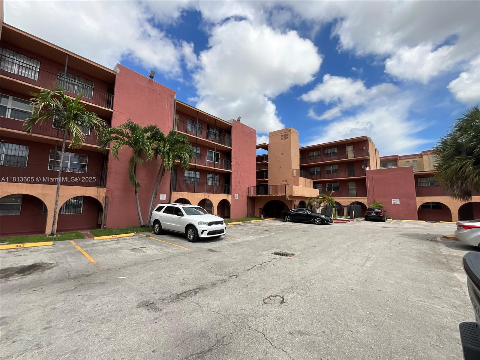 6620 W 2nd Ct #206
