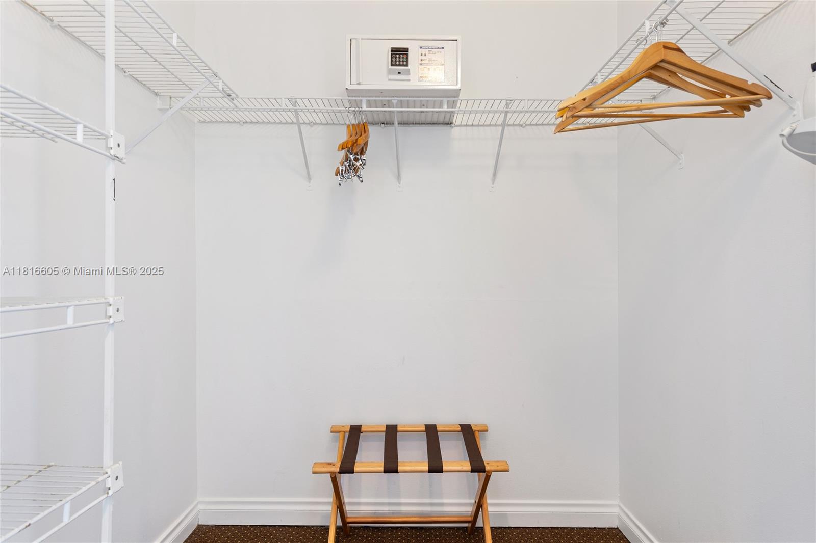 17375 Collins Ave #1908,Sunny Isles Beach, FL 33160