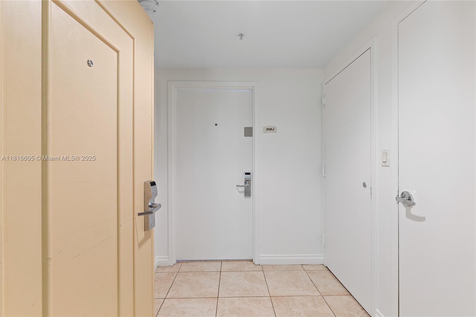 17375 Collins Ave #1908,Sunny Isles Beach, FL 33160