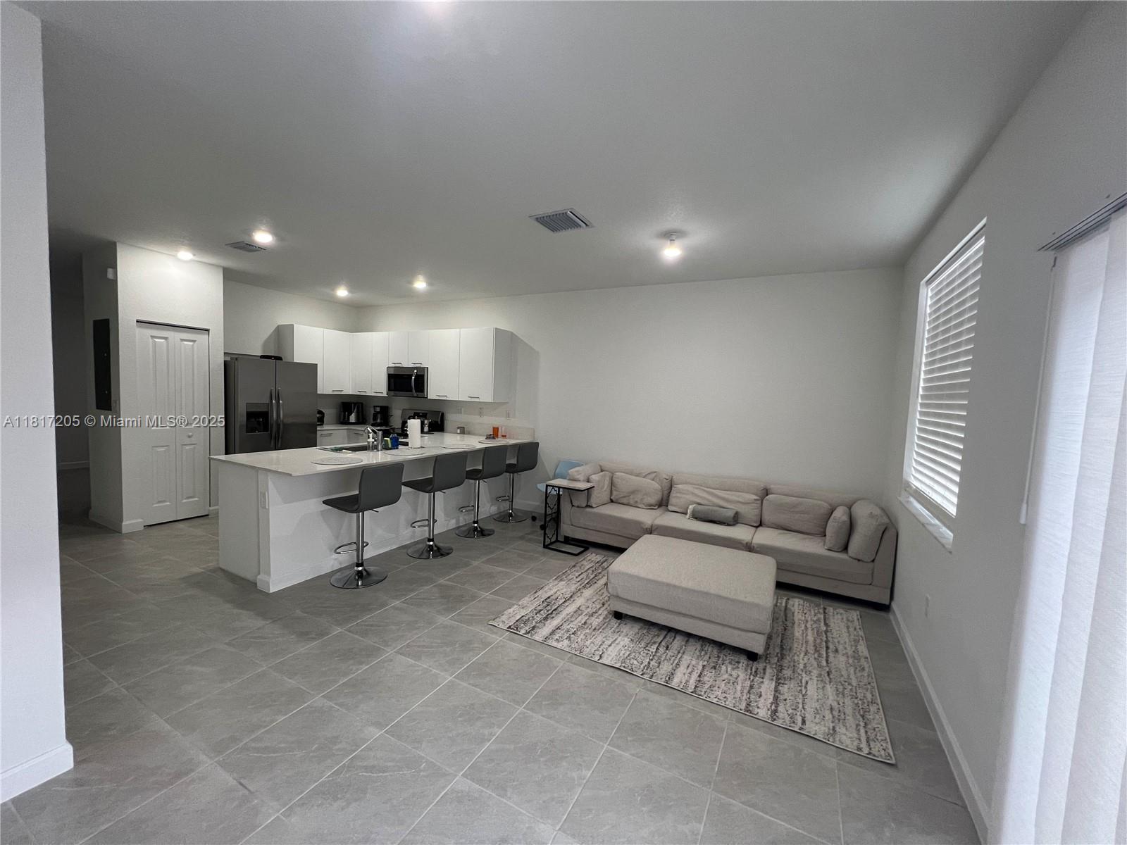 12142 NW 24th Ct,North Miami, FL 33167