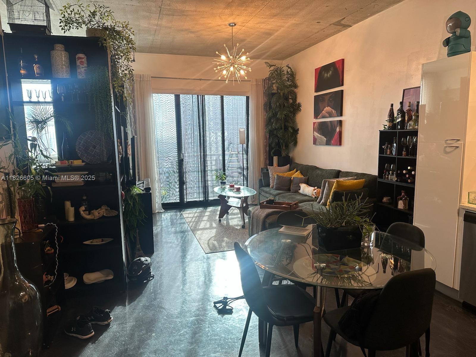 image Loft 210