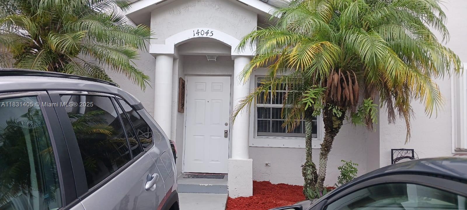 14045 SW 121st Pl #5-24