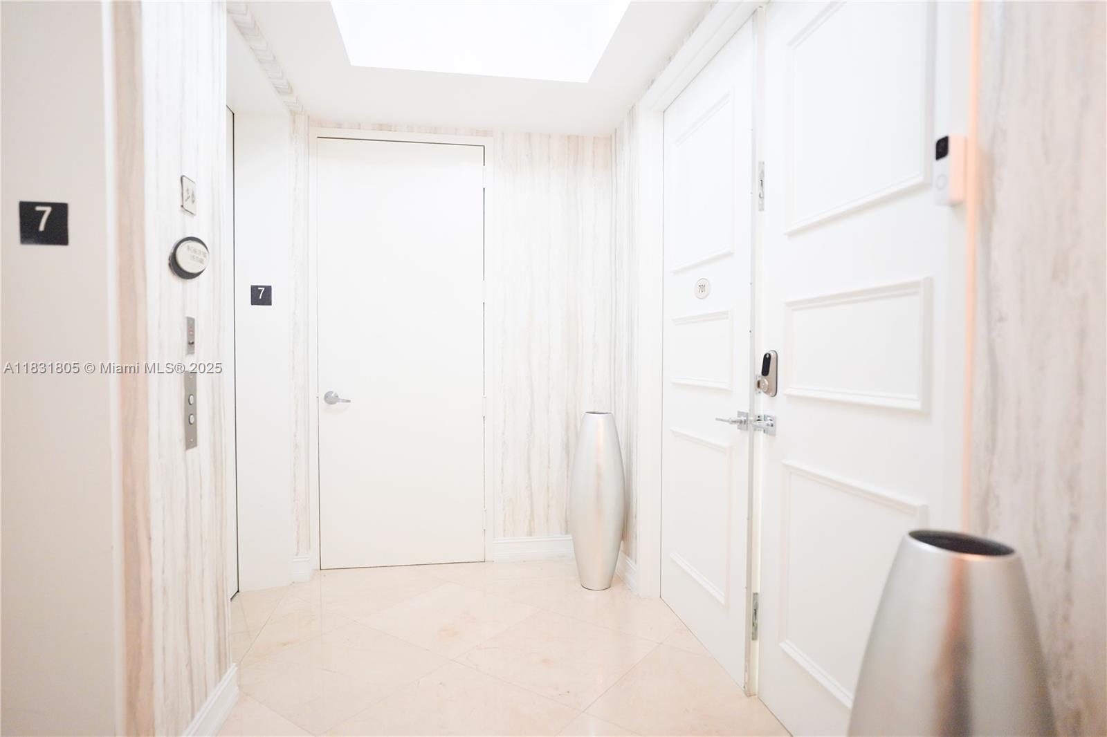 image Trump Palace Condo23