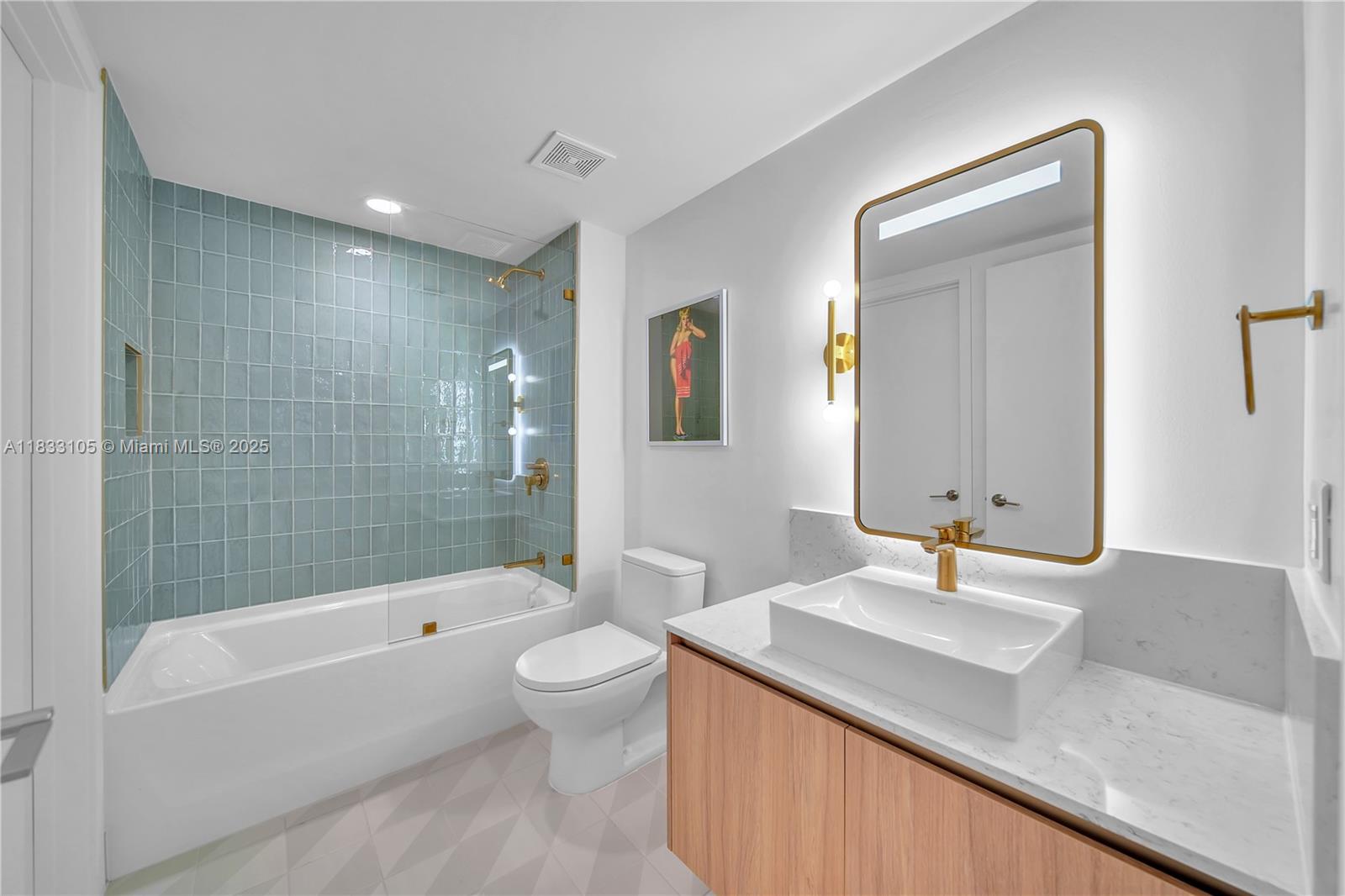 image Gale Residences12