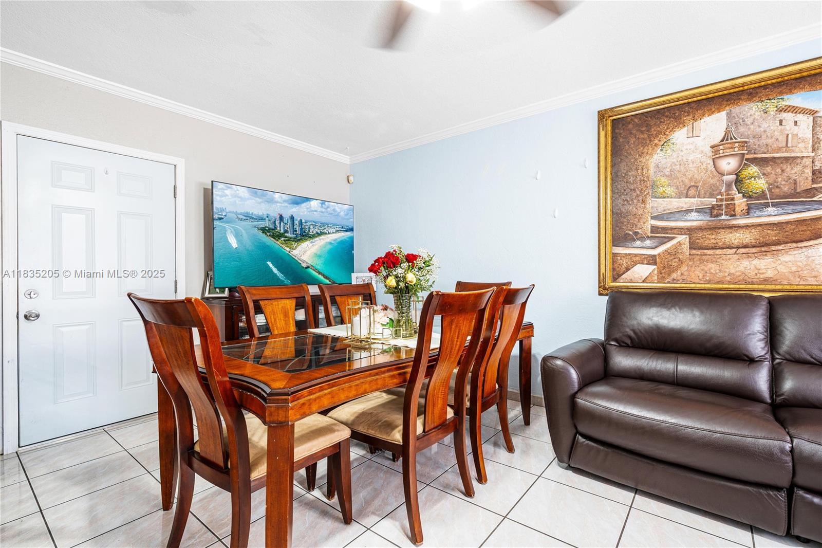 1300 NE 203rd St Miami, FL 33179