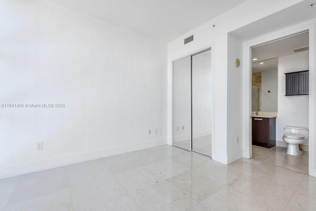 image Trump Palace Condo24