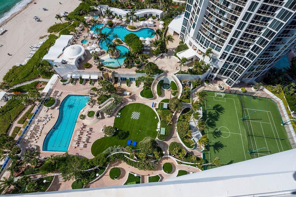 image Trump Palace Condo29