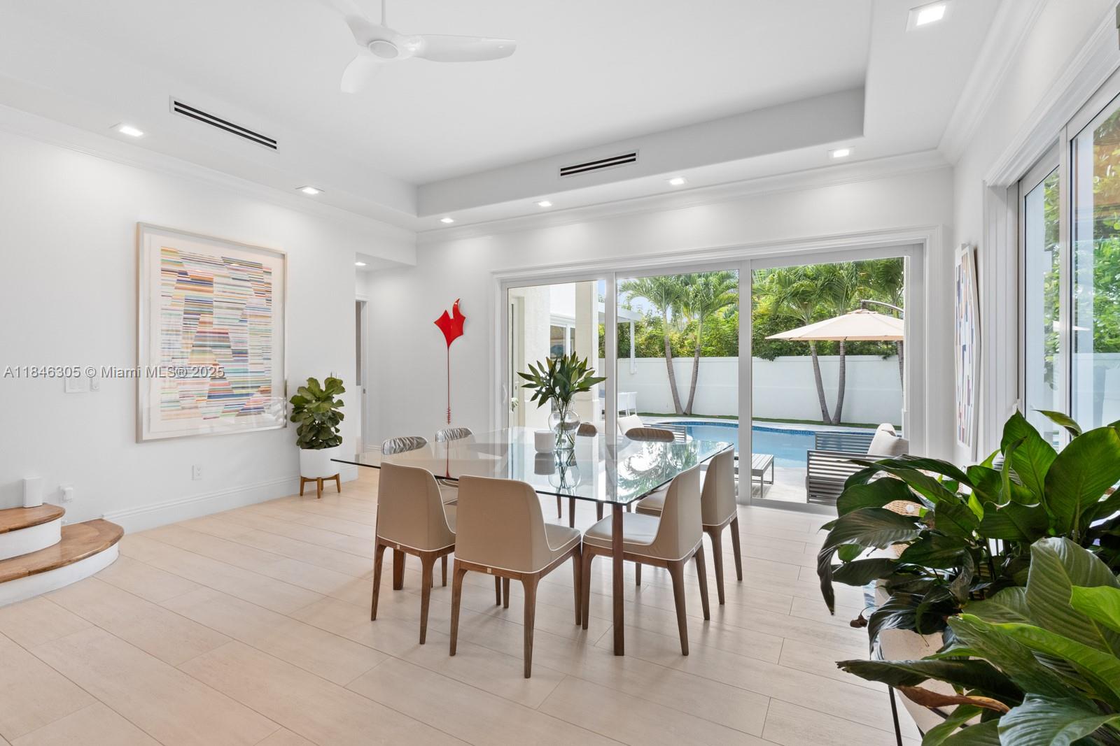 5 Coconut Ln Key Biscayne, FL 33149 5 Coconut Ln Key Biscayne, FL 33149