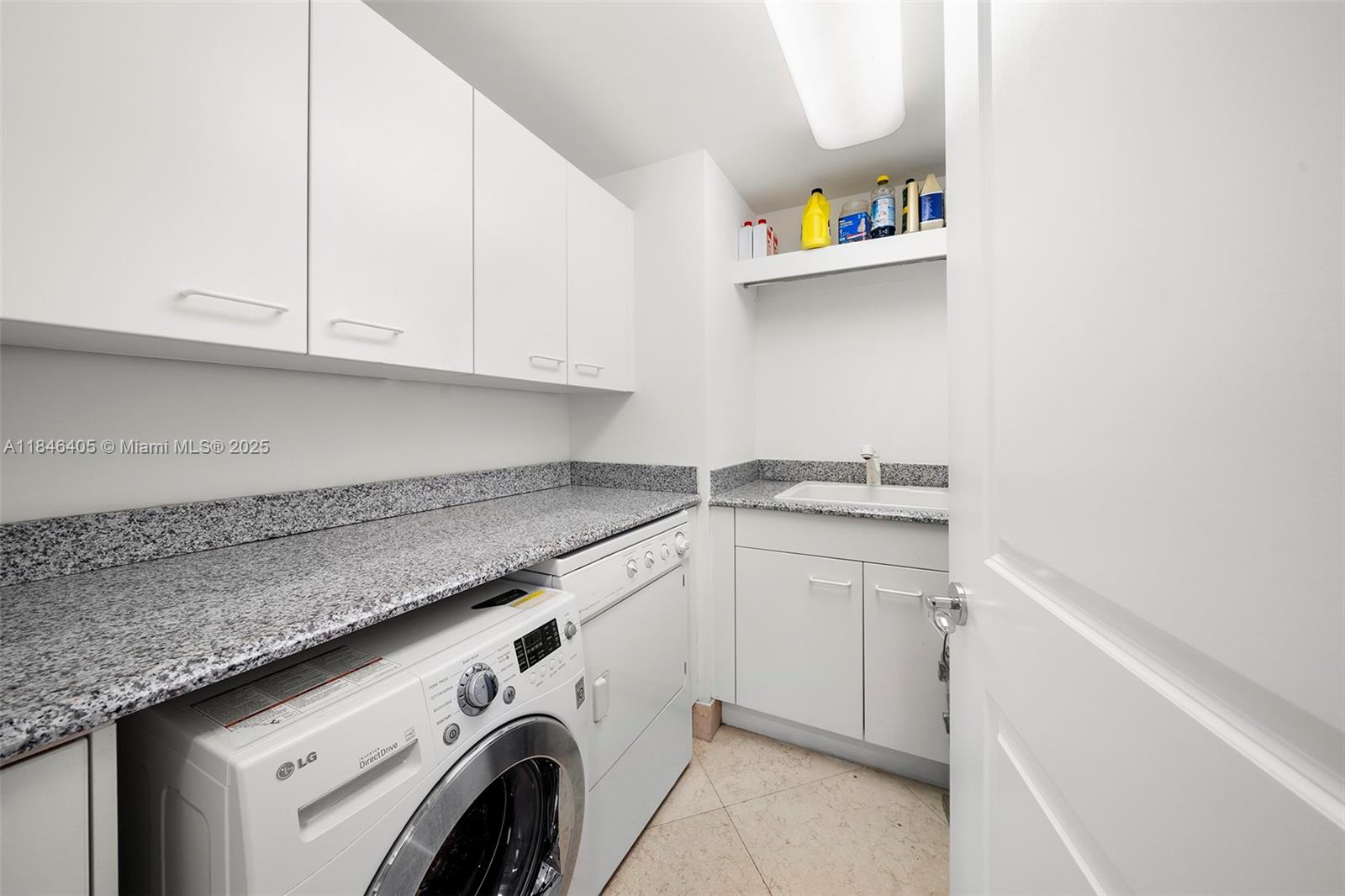 6000 Island Blvd #1007 Aventura, FL 33160