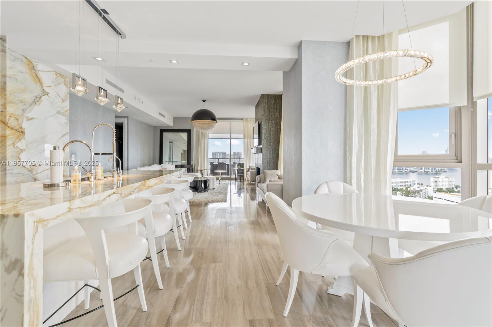 image Mansions At Acqualina10