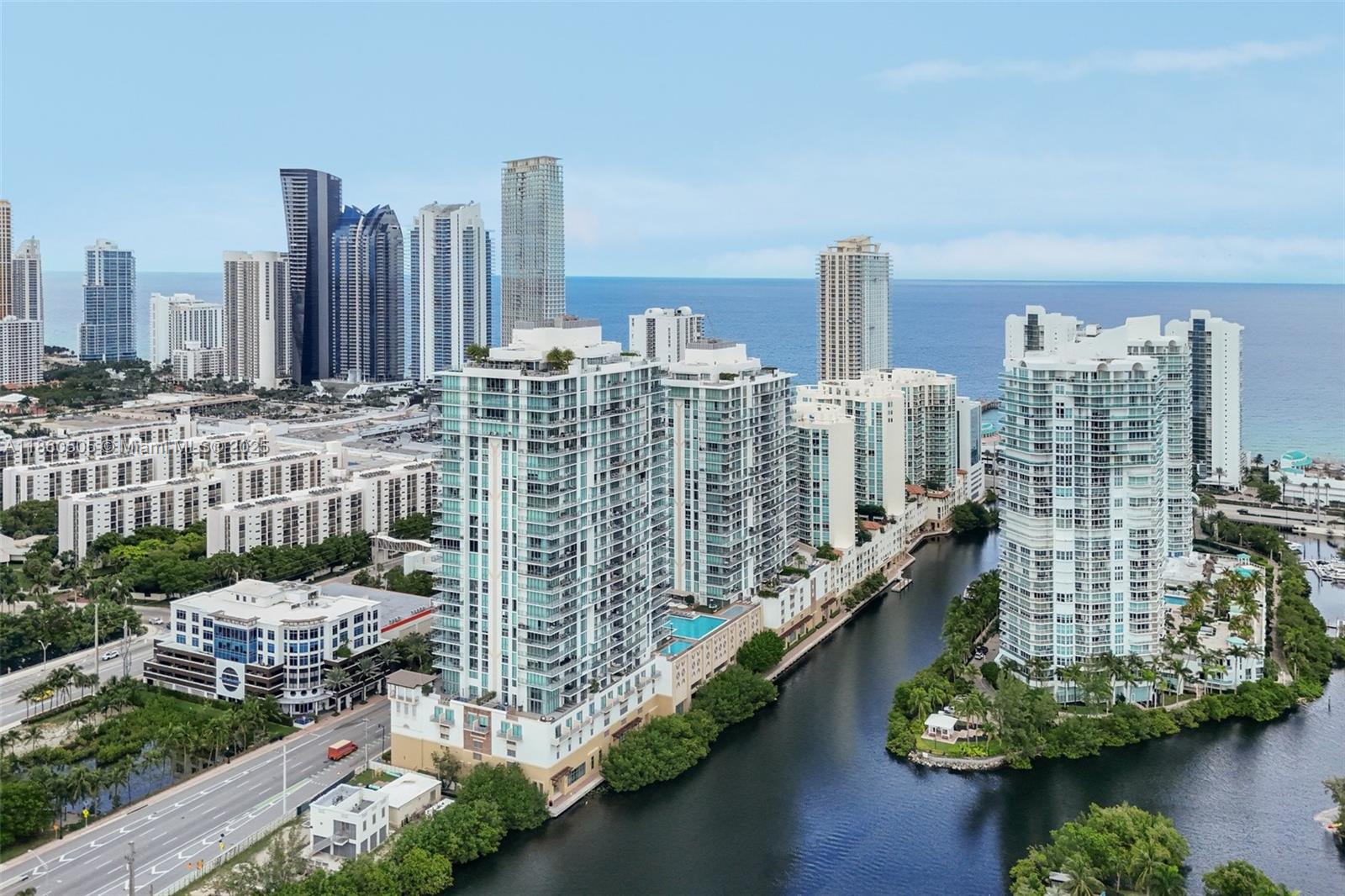 330 Sunny Isles Blvd #5-907