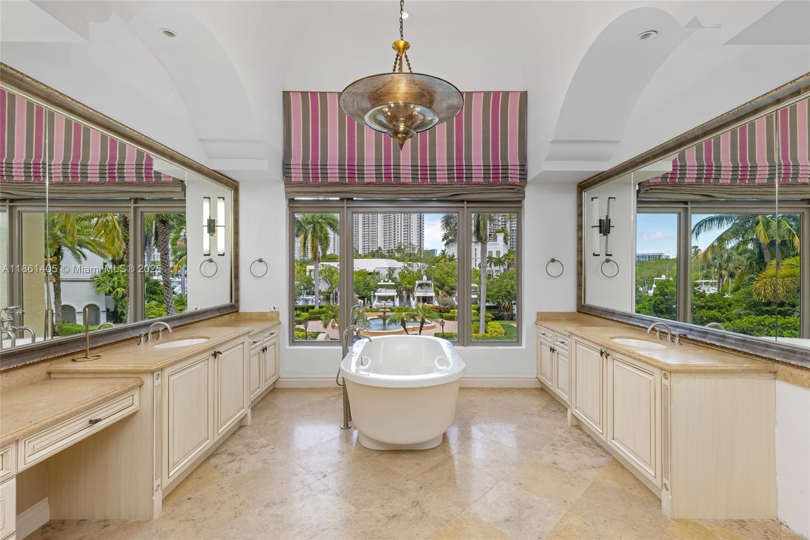 1504 Island Blvd Aventura, FL 33160 1504 Island Blvd Aventura, FL 33160