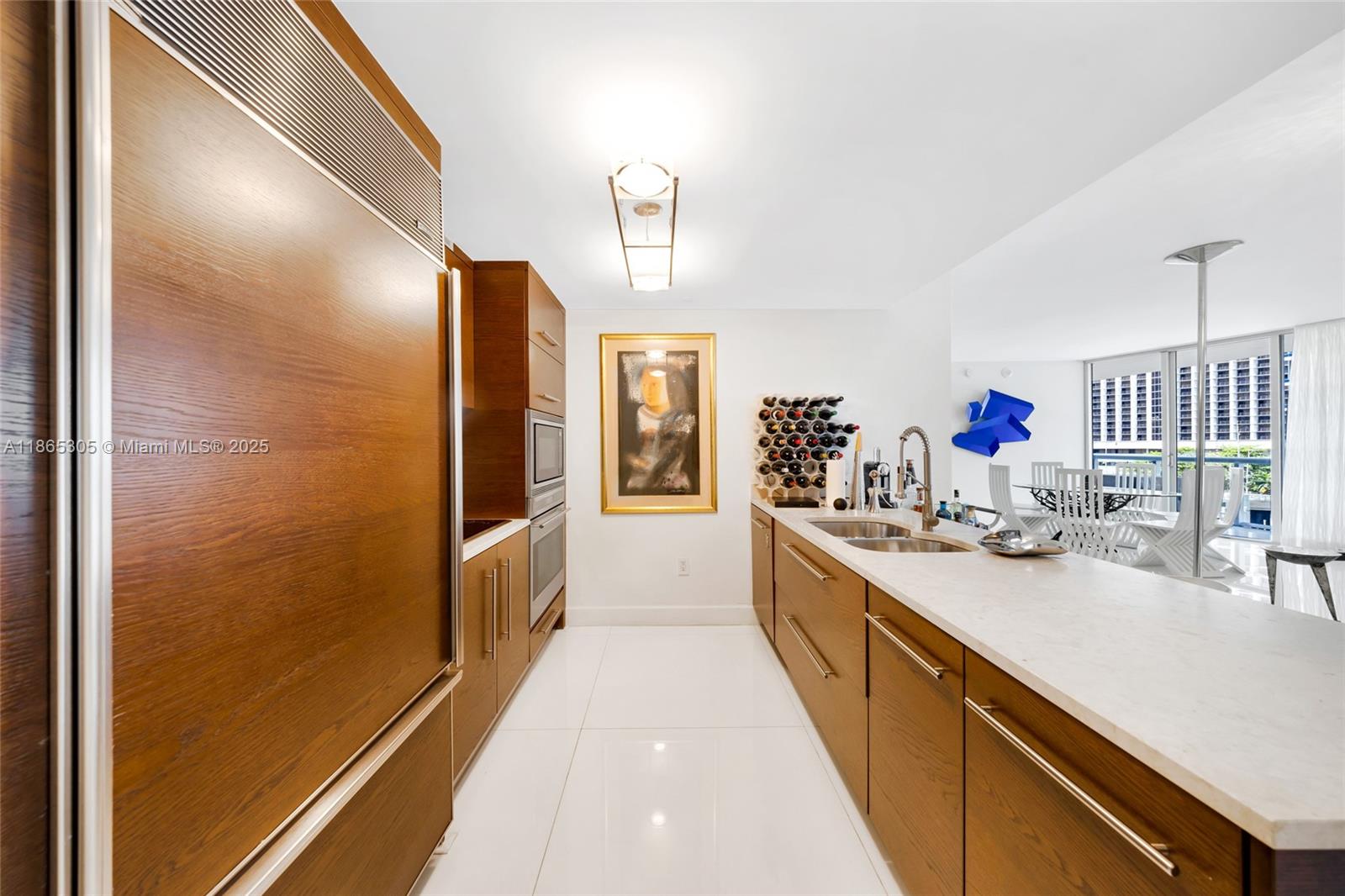 image Icon Brickell13