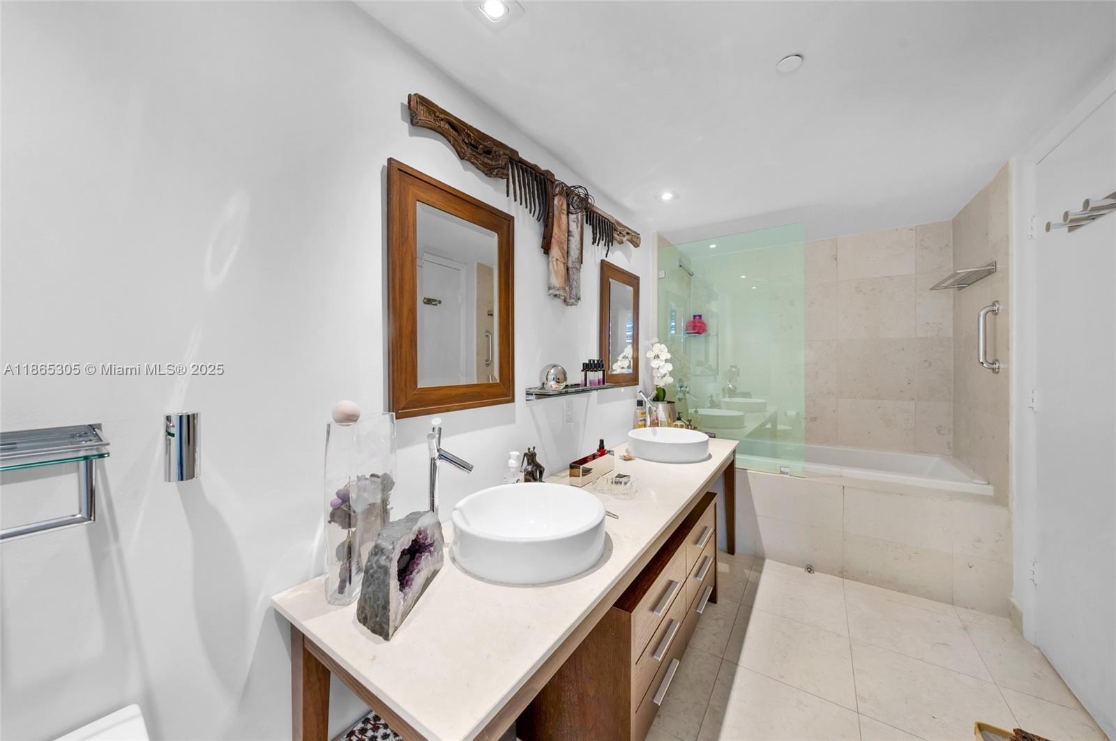 image Icon Brickell19