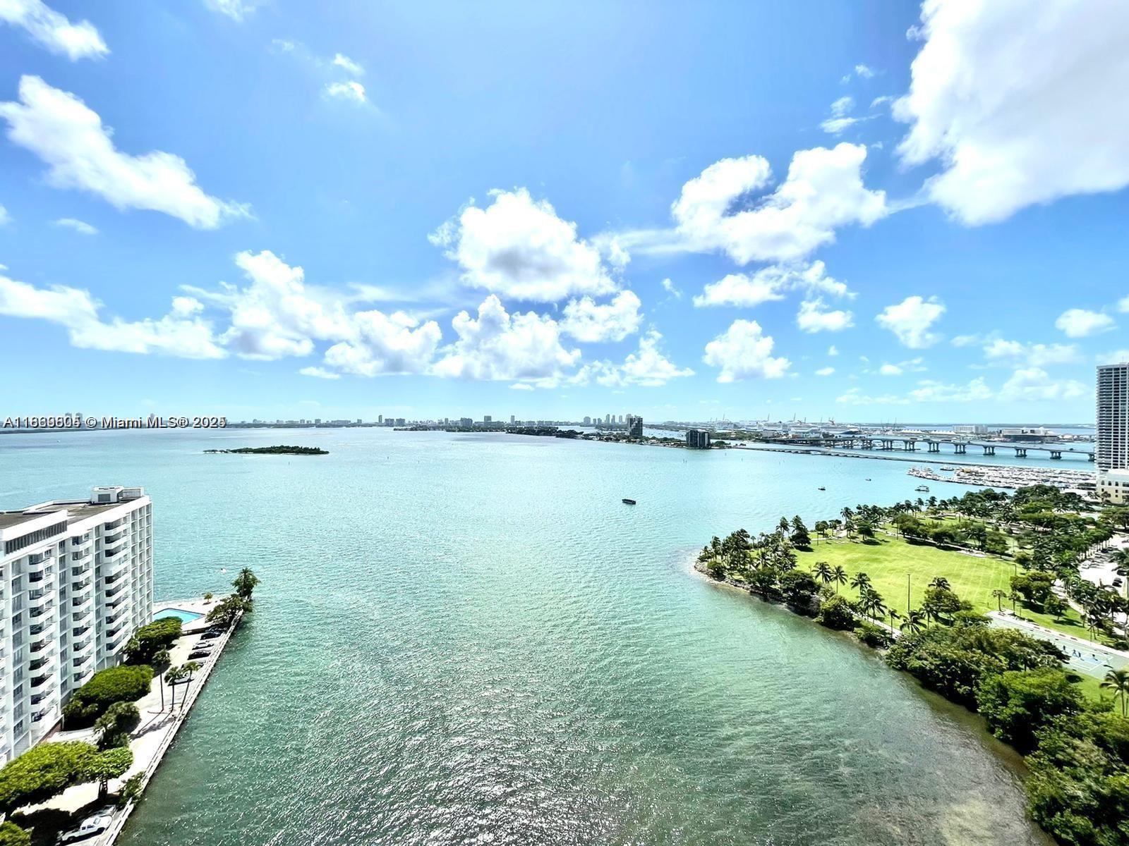 2020 N Bayshore Dr #2102