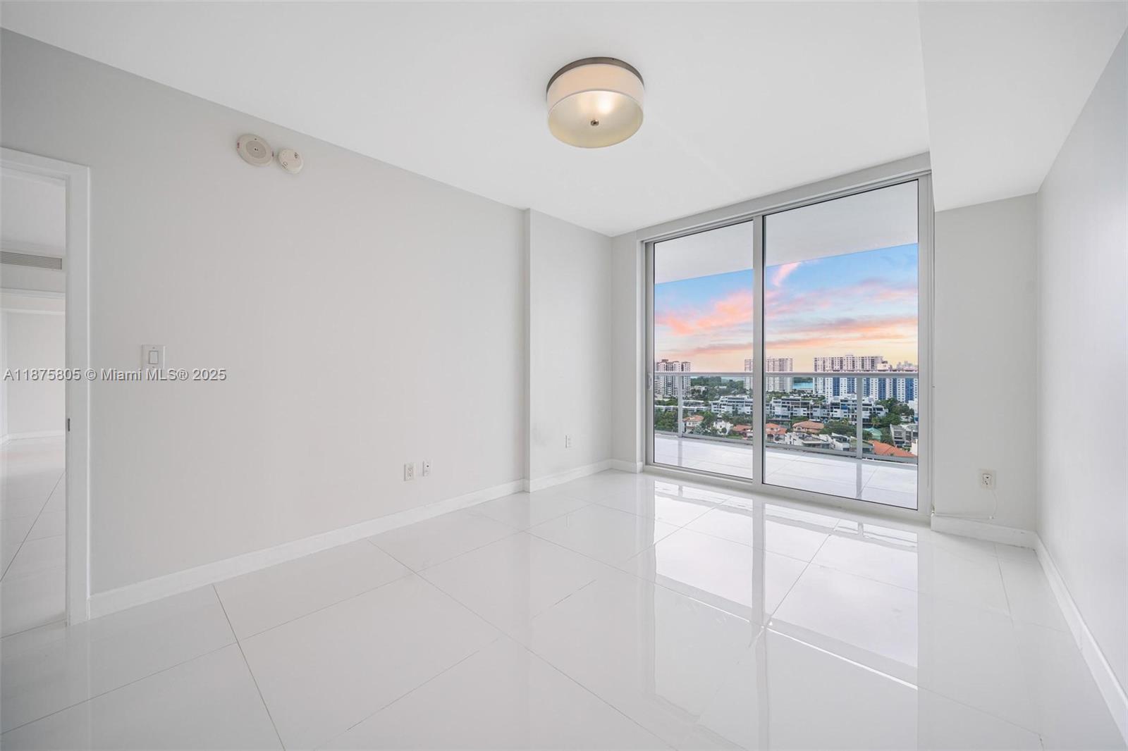 image 400 Sunny Isles19