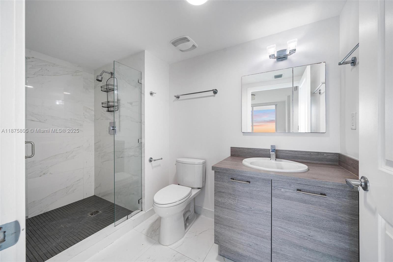 image 400 Sunny Isles22