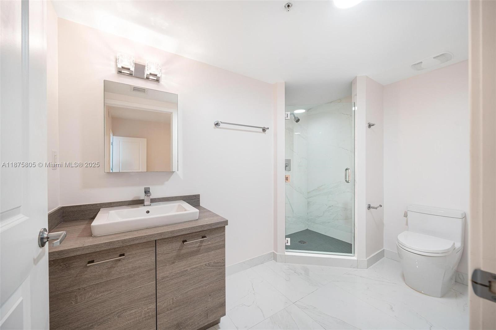 image 400 Sunny Isles27