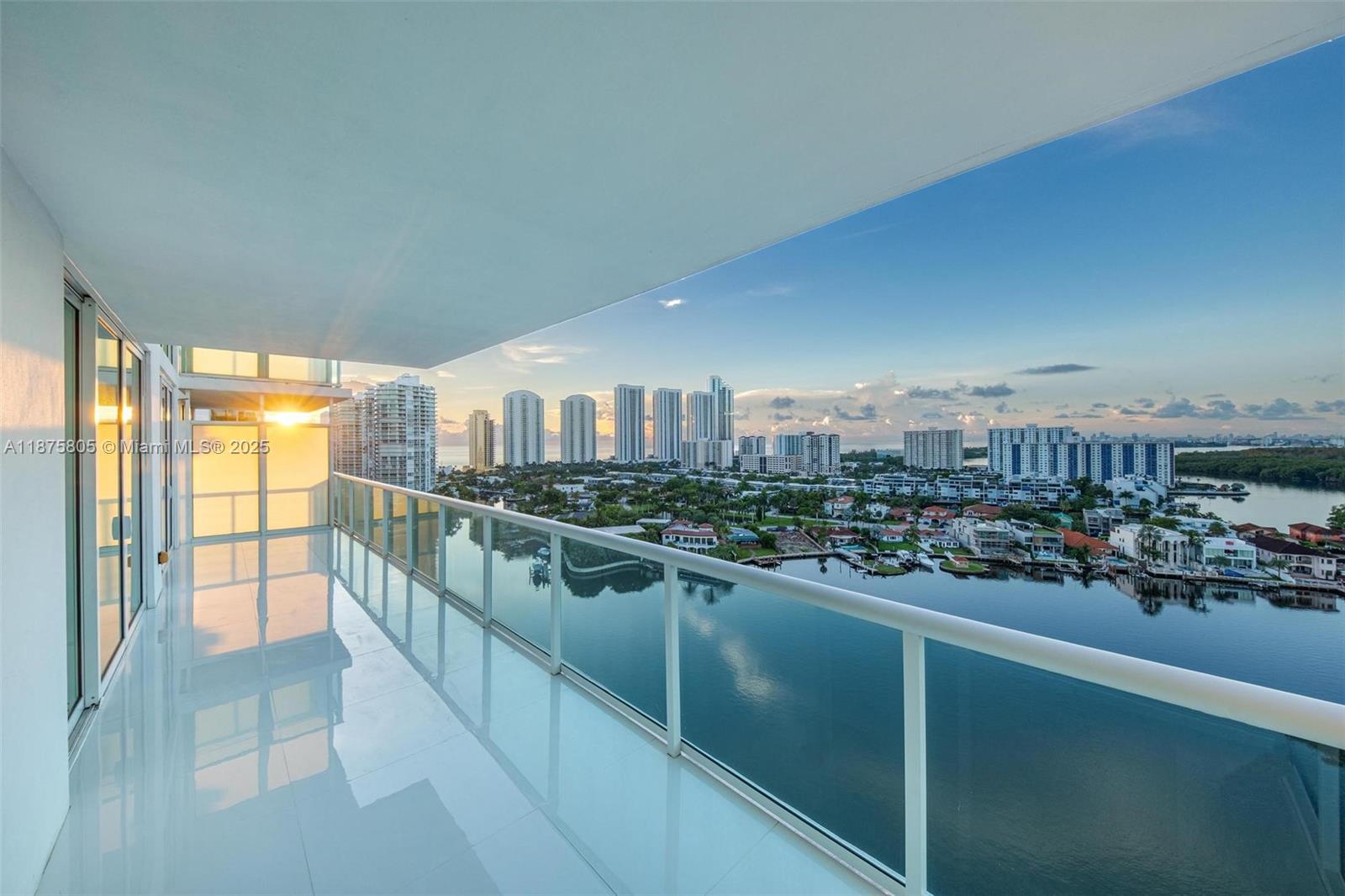 image 400 Sunny Isles2