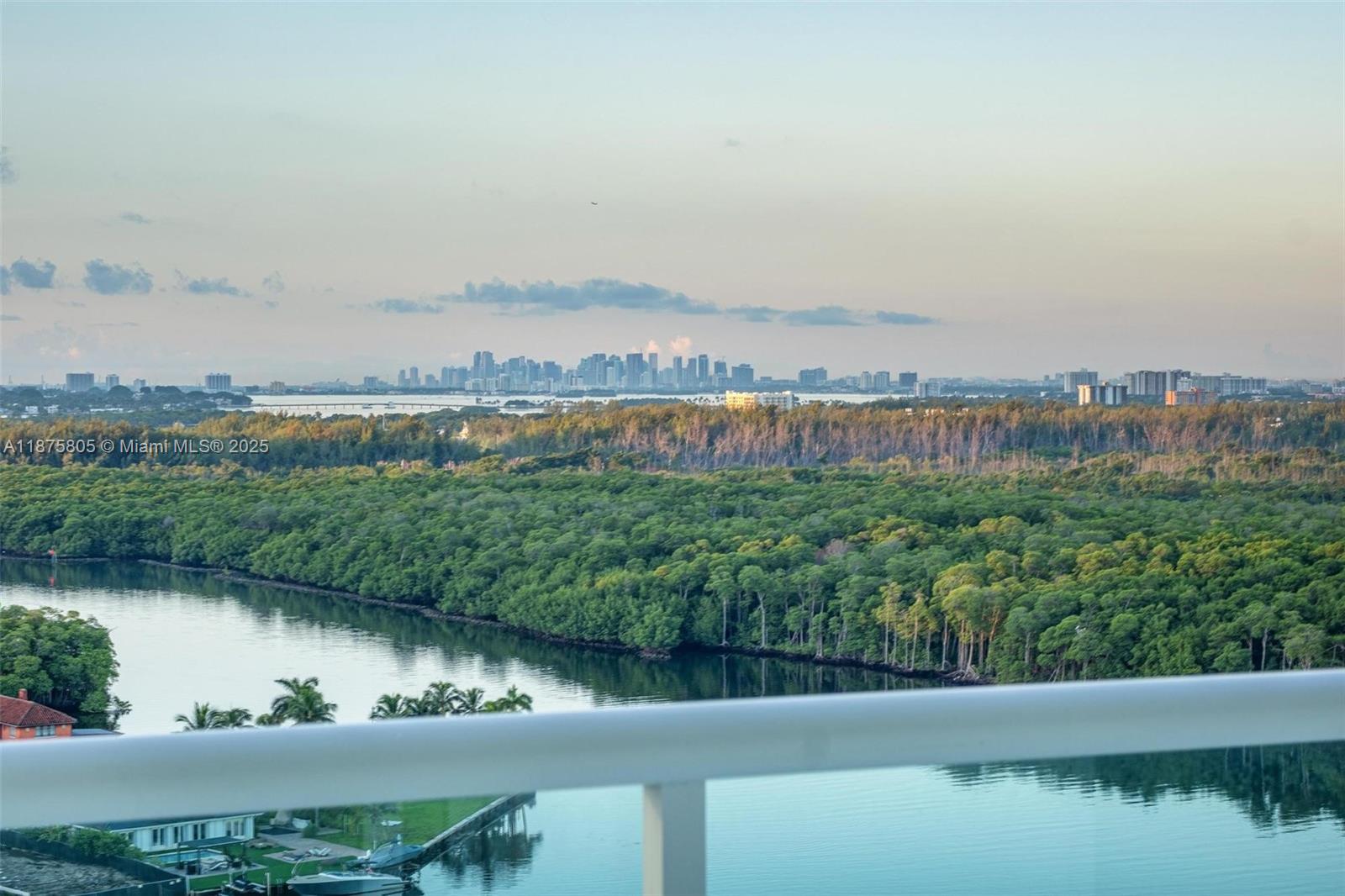 image 400 Sunny Isles41