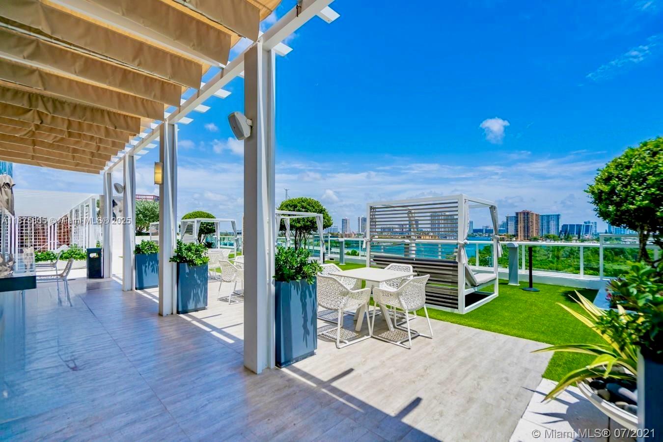 image 400 Sunny Isles58