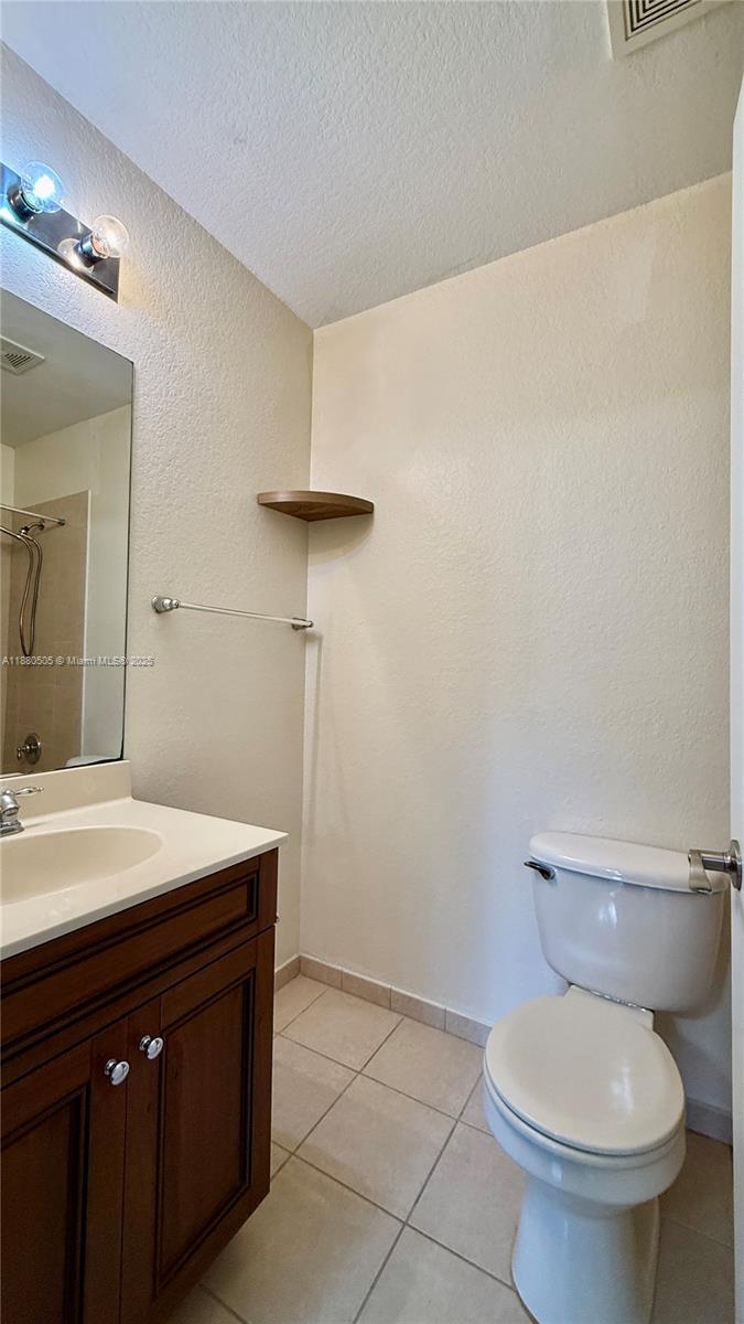 1918 Alamanda Way #N/A Riviera Beach, FL 33404