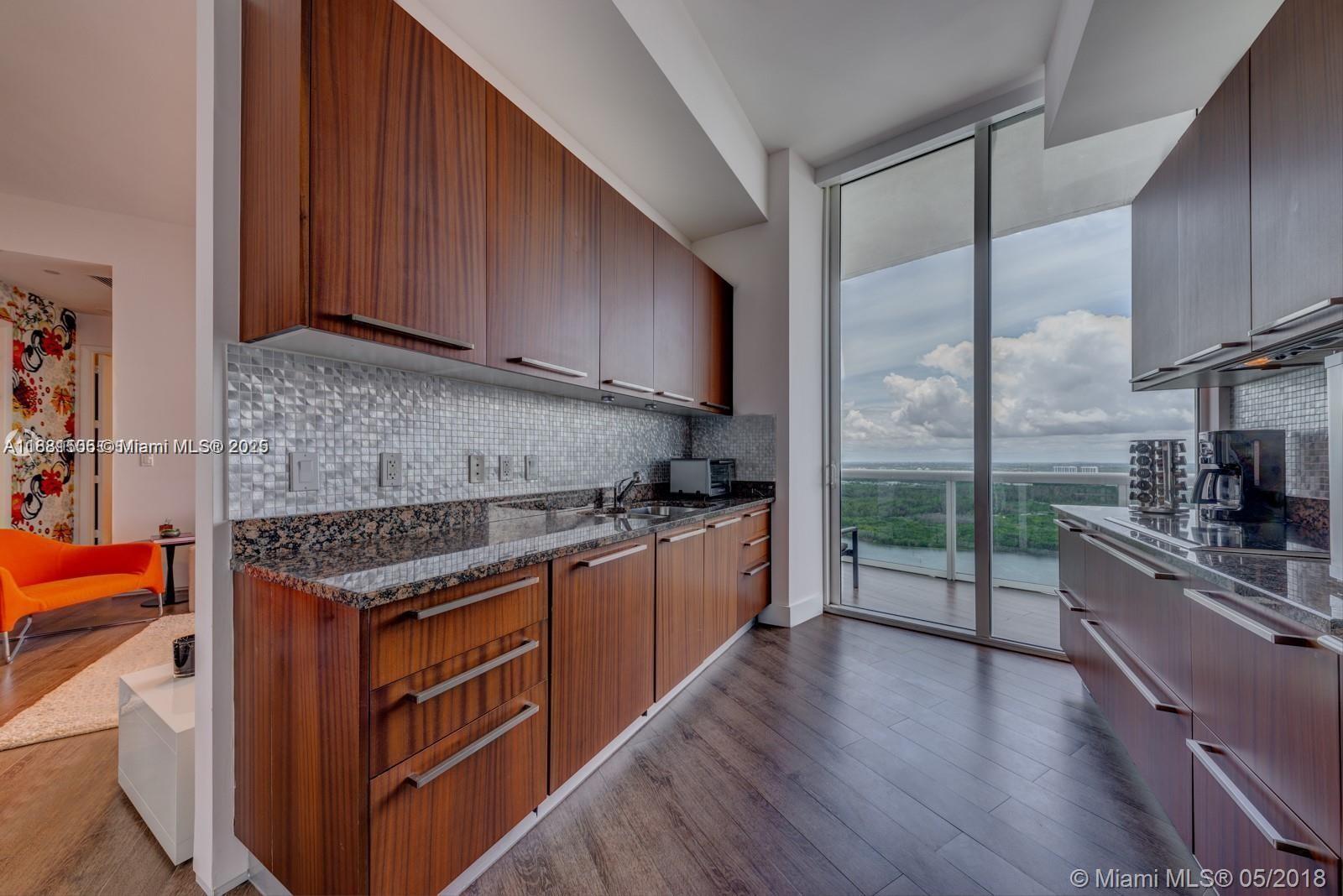 image Trump Tower Iii10