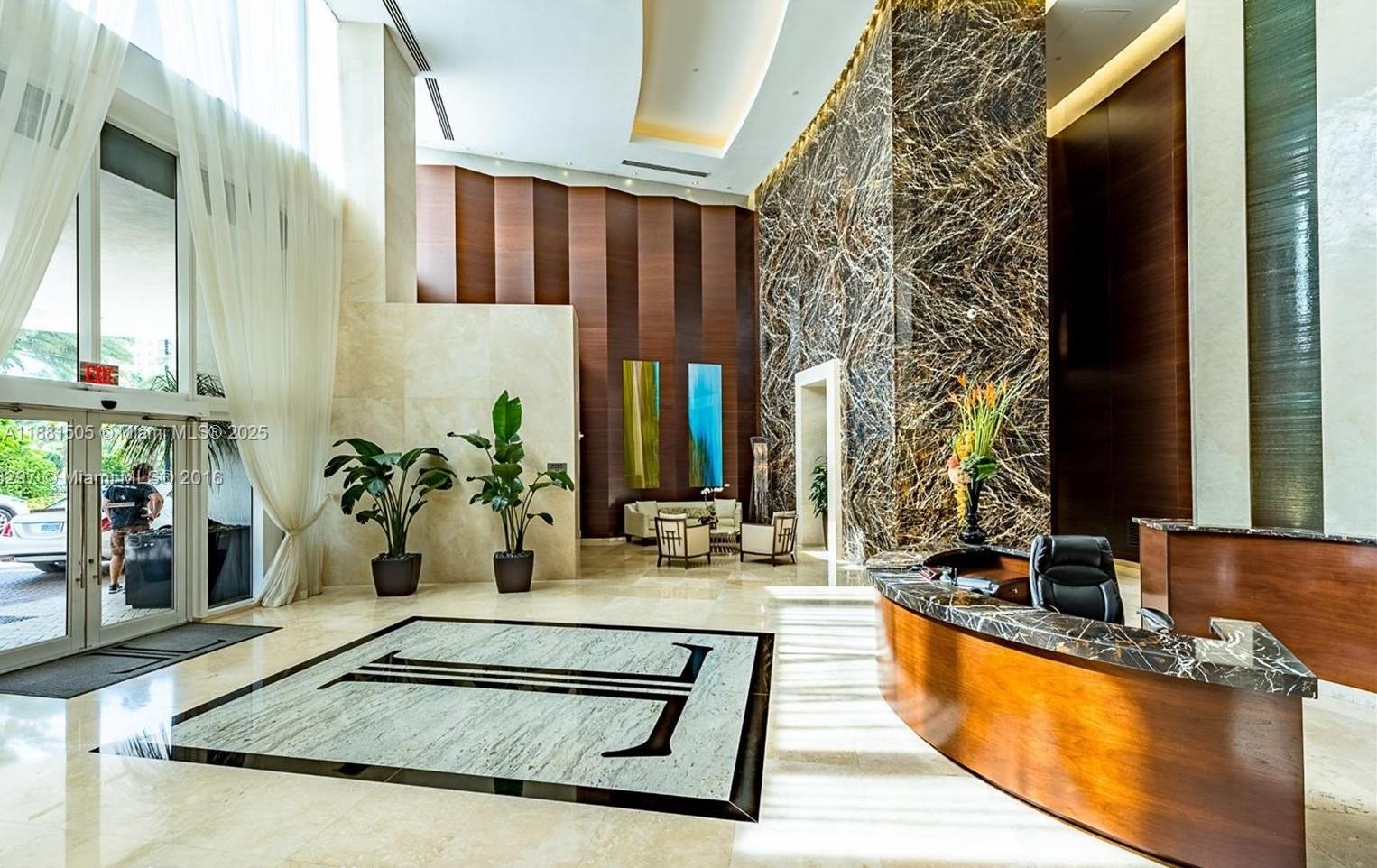 image Trump Tower Iii32