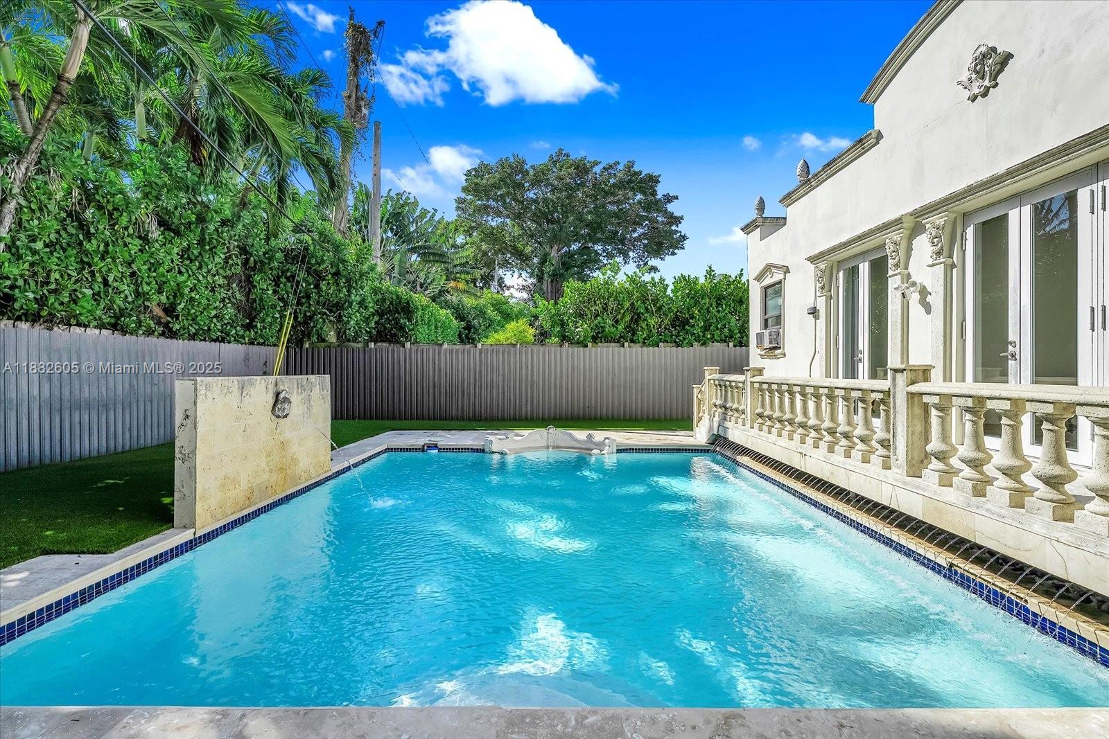 Undisclosed Address Miami Beach, FL 33140