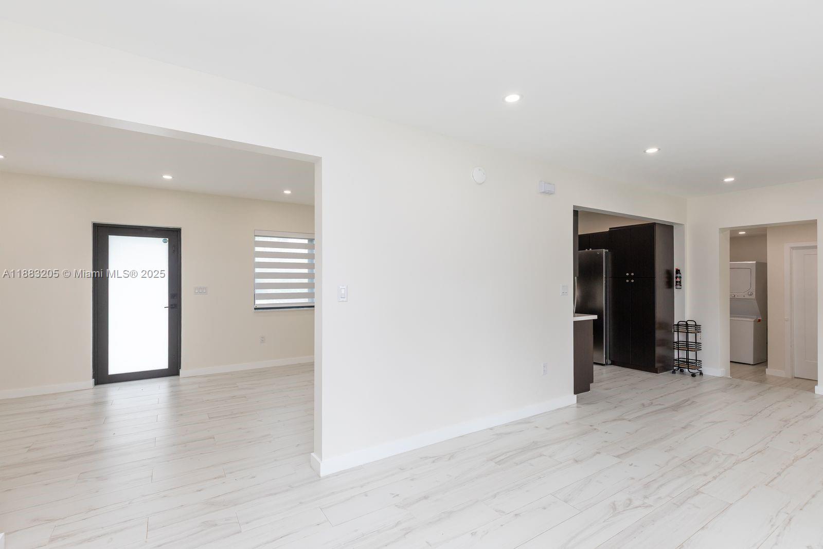 5641 SW 67th Ave South Miami, FL 33143