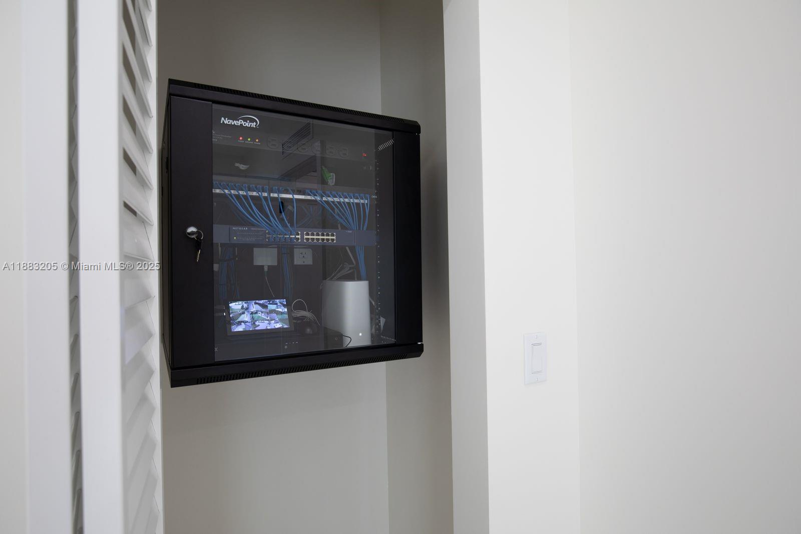 5641 SW 67th Ave South Miami, FL 33143