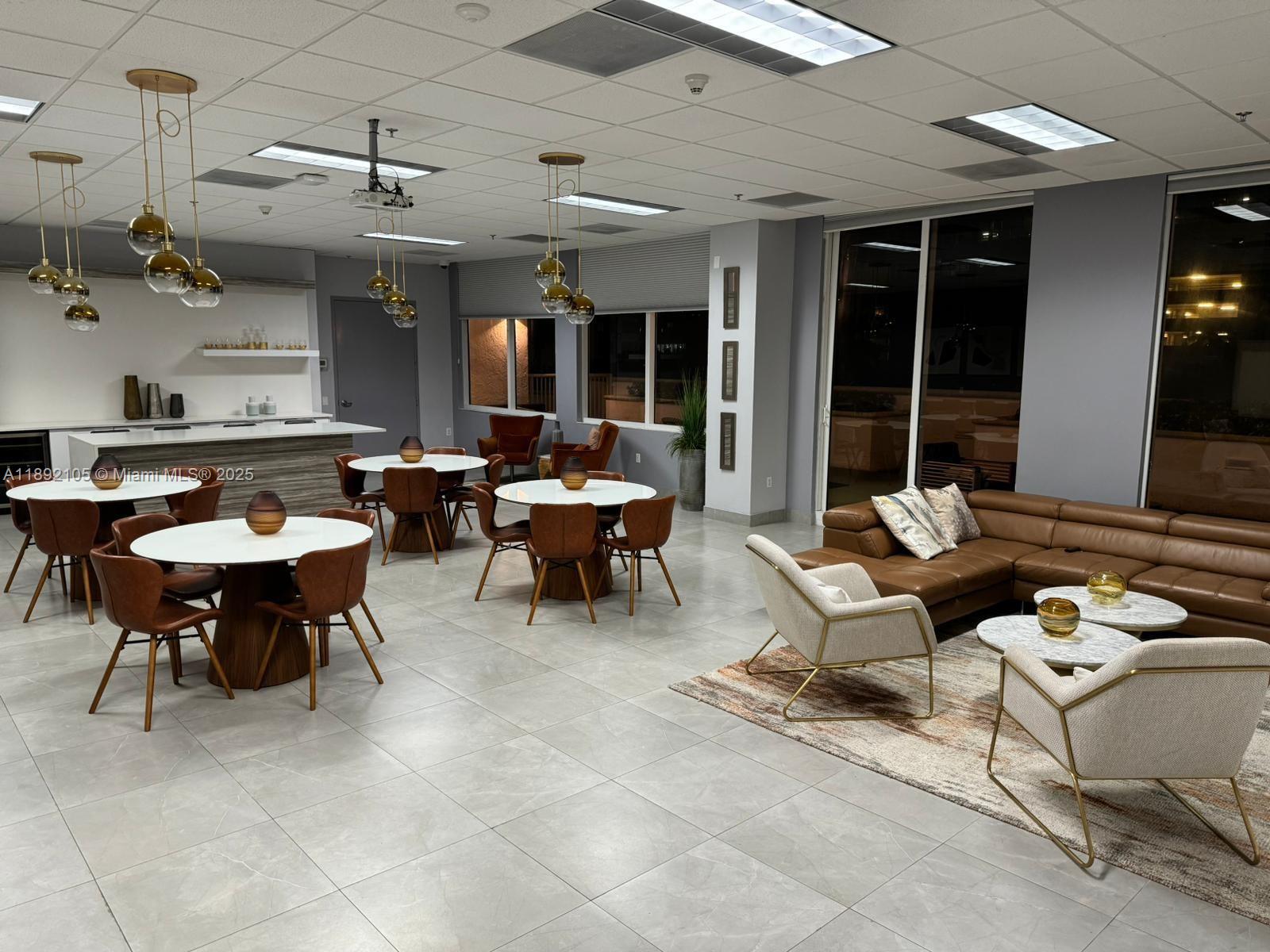 image The Club At Brickell Bay19