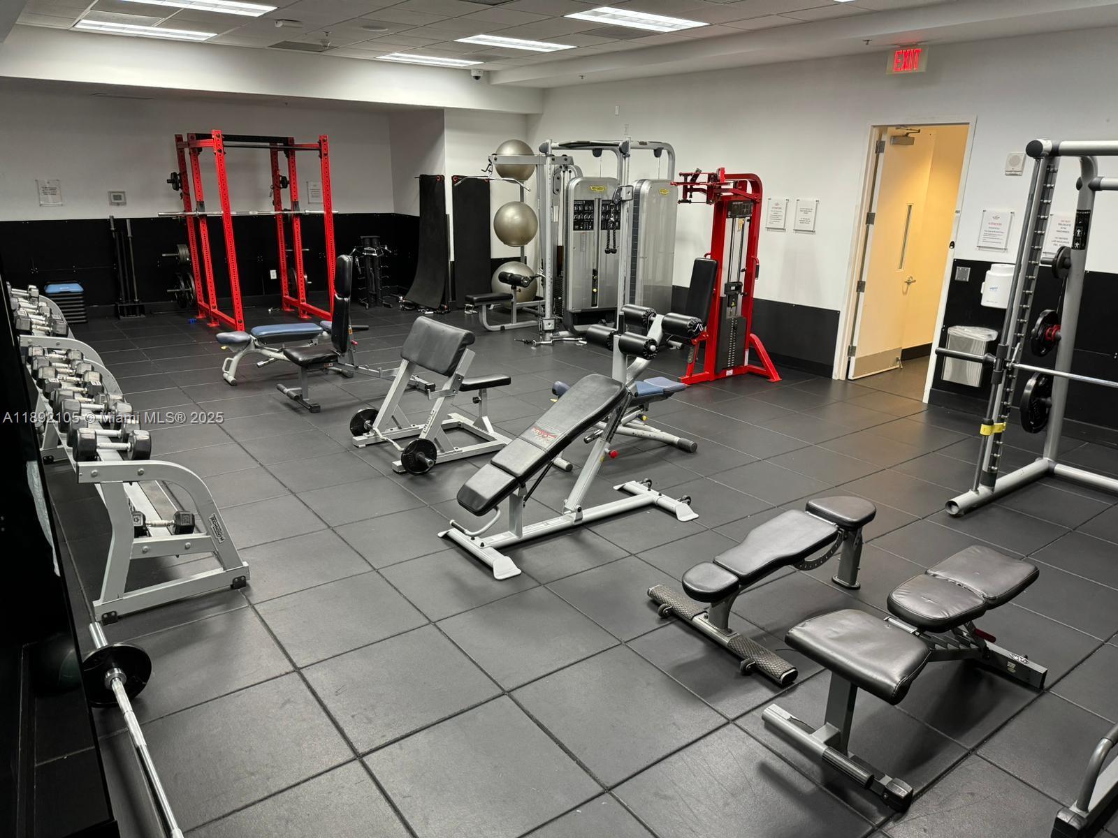 image The Club At Brickell Bay22