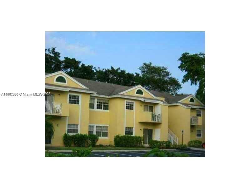1731 NW 96th Ter #2G