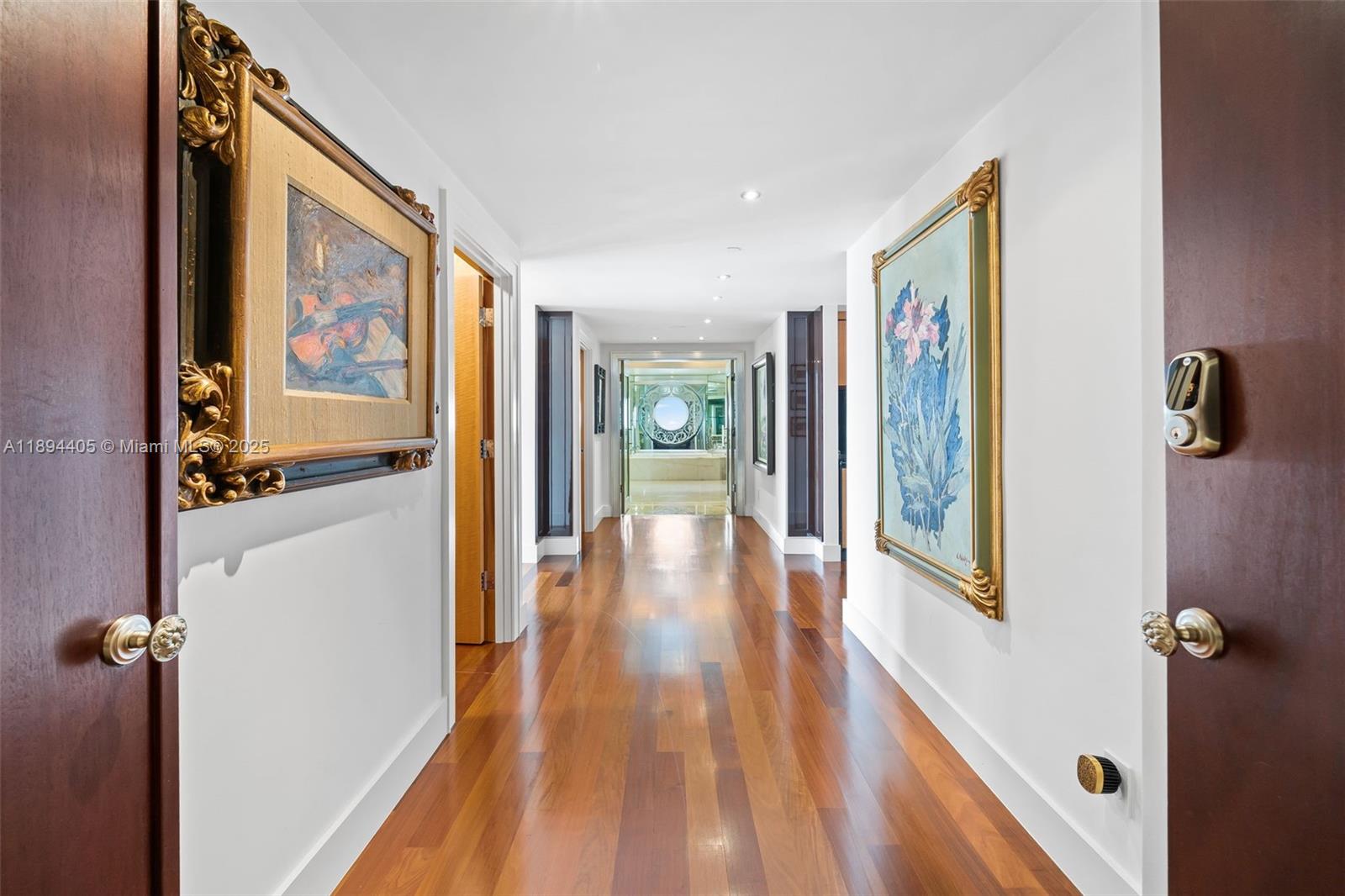 7000 Island Blvd #PH-02 Aventura, FL 33160