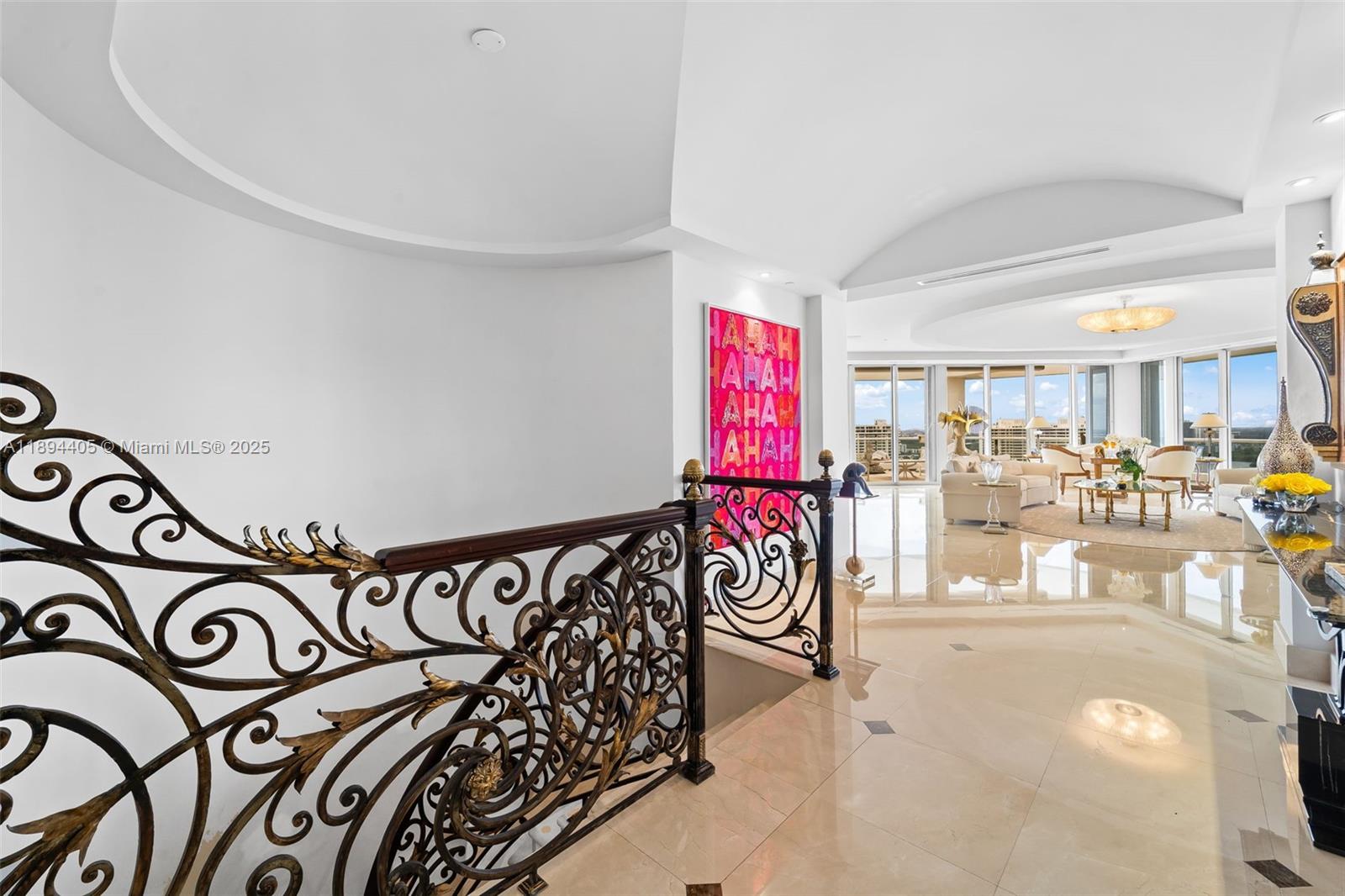 7000 Island Blvd #PH-02 Aventura, FL 33160