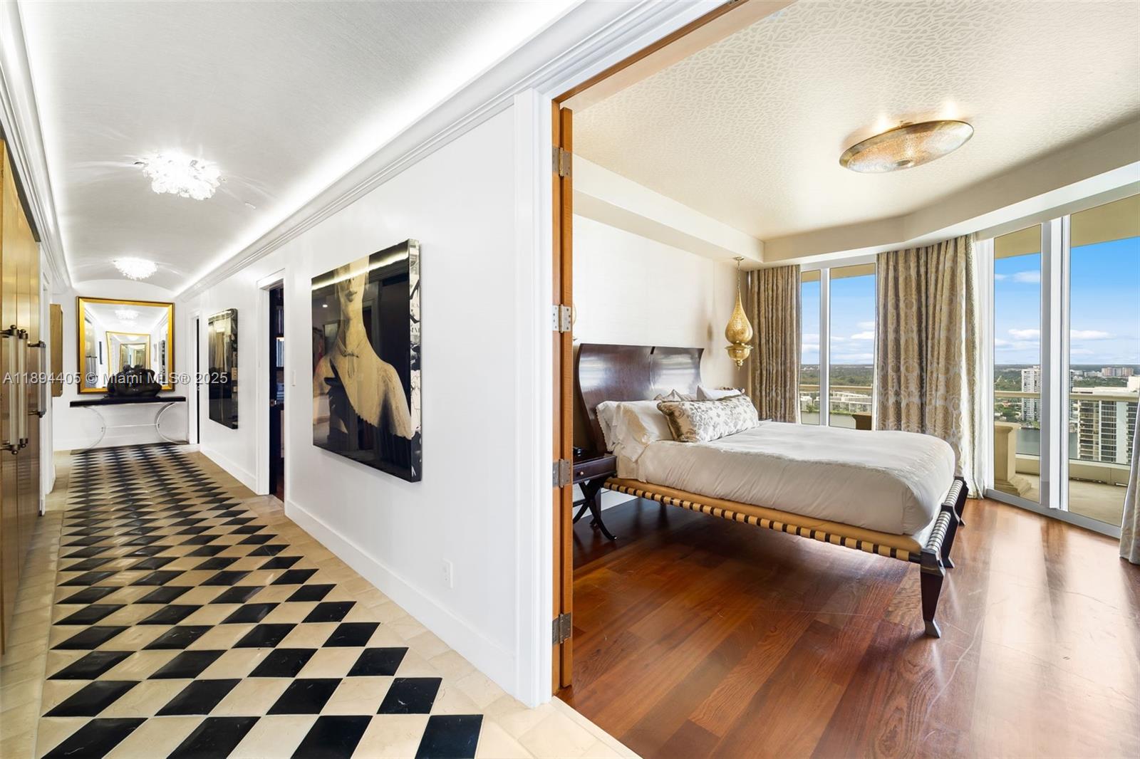 7000 Island Blvd #PH-02 Aventura, FL 33160