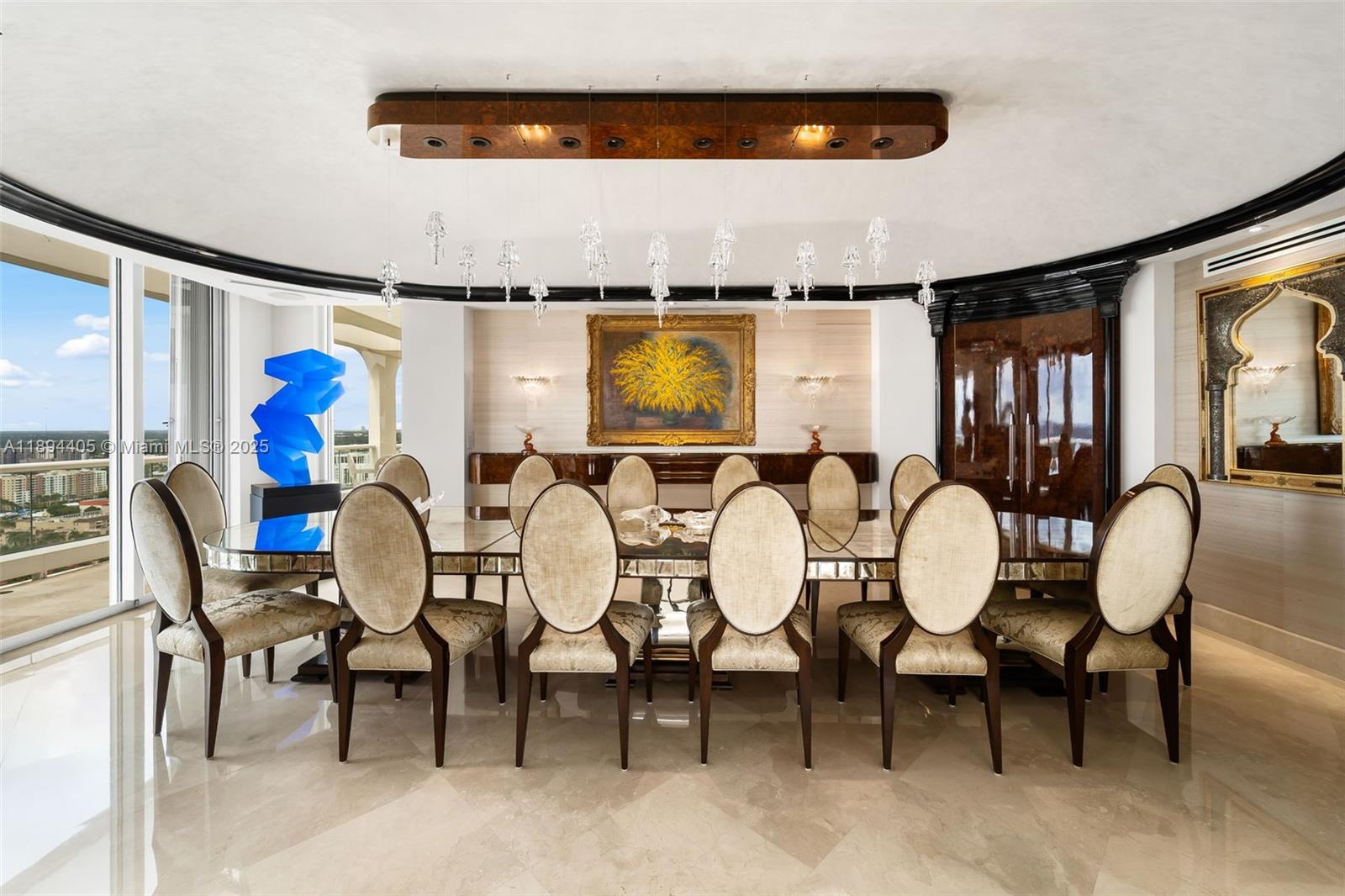 7000 Island Blvd #PH-02 Aventura, FL 33160