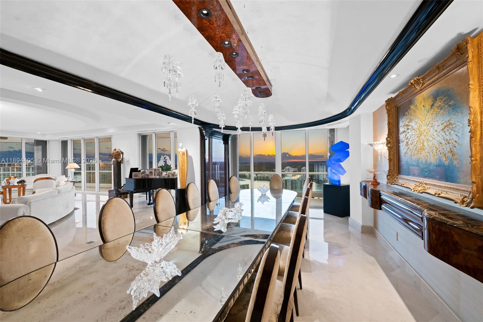 7000 Island Blvd #PH-02 Aventura, FL 33160