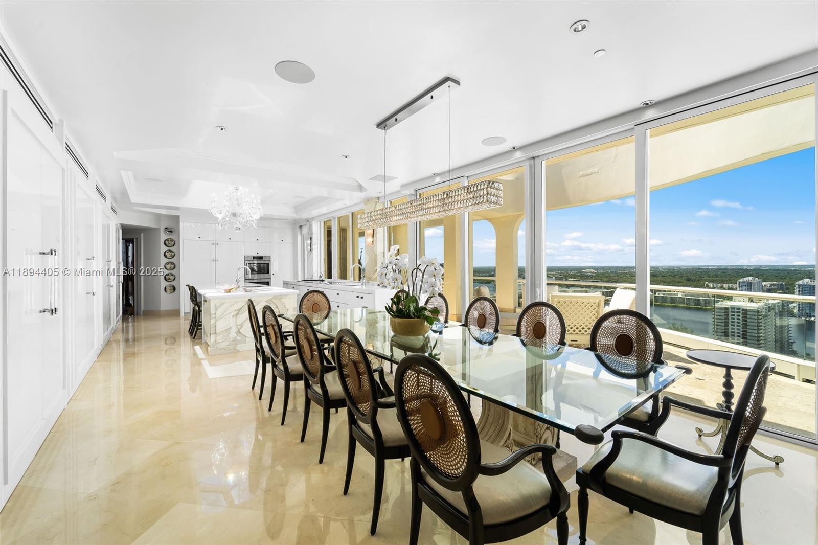 7000 Island Blvd #PH-02 Aventura, FL 33160