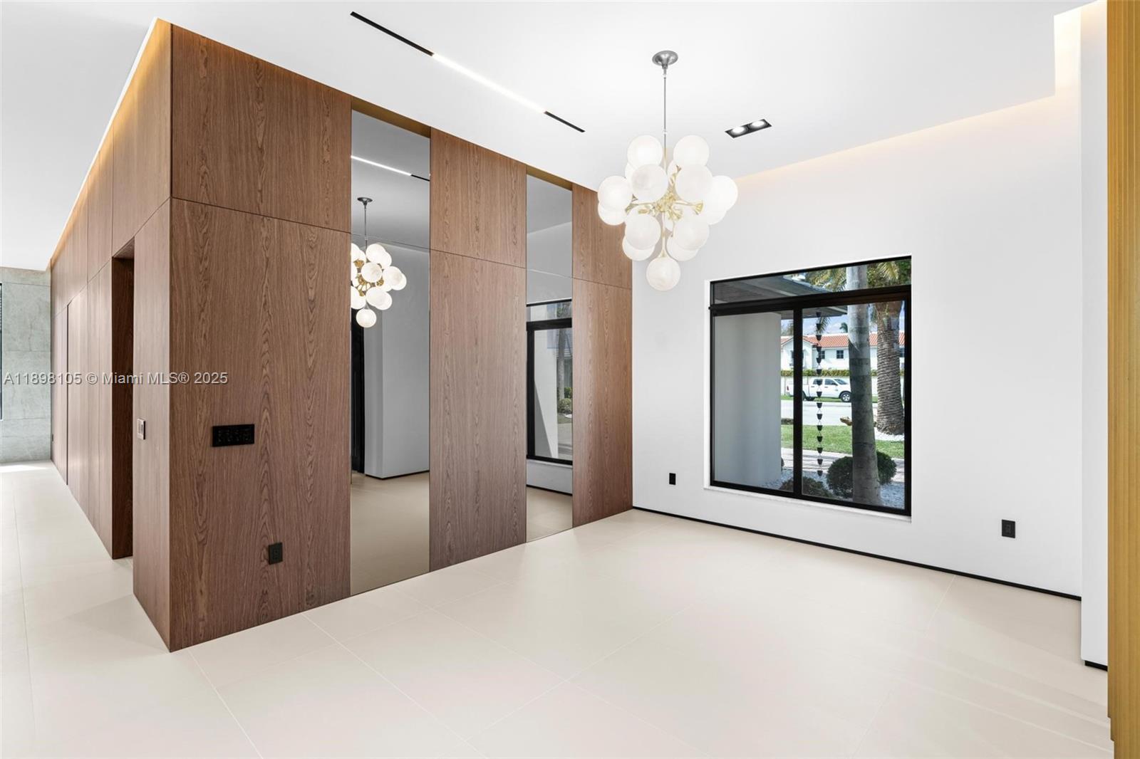 7755 SW 85th Ct Miami, FL 33143