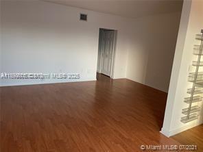 2195 Bay Dr #6 Miami Beach, FL 33141