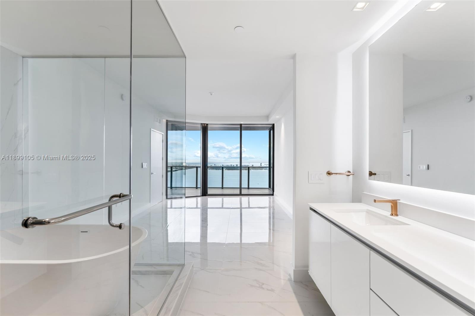 700 Ne 24th St #5401 Miami, FL 33137 700 Ne 24th St #5401 Miami, FL 33137