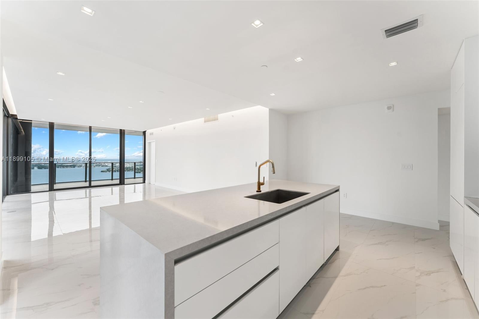 700 Ne 24th St #5401 Miami, FL 33137 700 Ne 24th St #5401 Miami, FL 33137