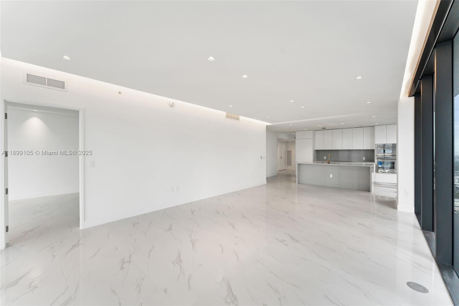 700 Ne 24th St #5401 Miami, FL 33137 700 Ne 24th St #5401 Miami, FL 33137