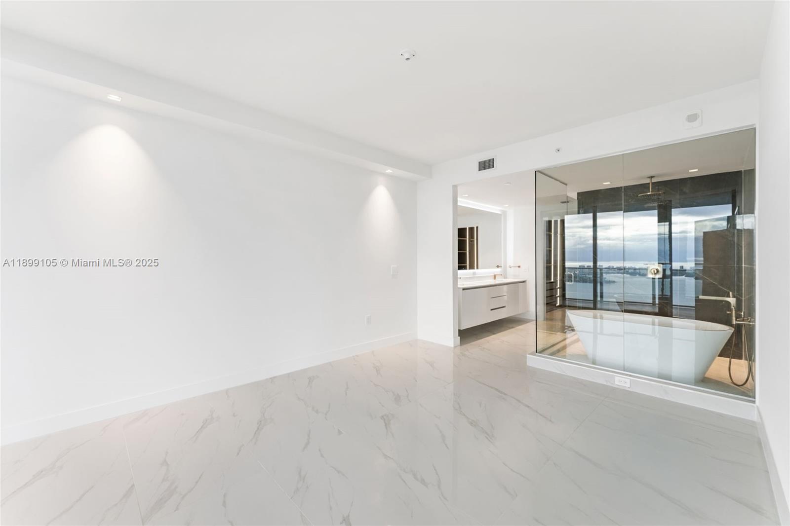 700 Ne 24th St #5401 Miami, FL 33137 700 Ne 24th St #5401 Miami, FL 33137